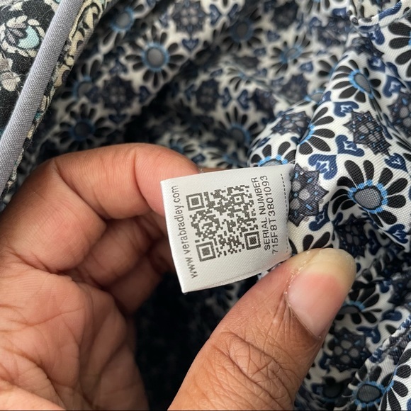 Navy and white - Vera Bradley Tote bag - Picture 10 of 10